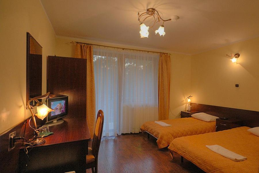 Augustowia Hotel Exterior foto